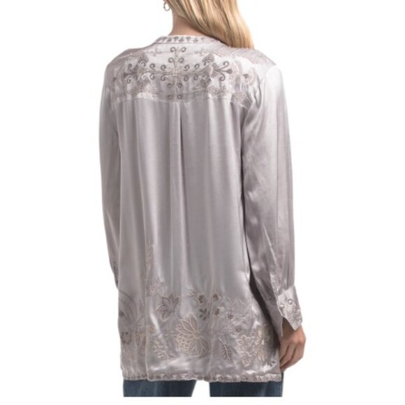 JOHNNY WAS Silver Henley Voyager Tunic - Picture 2 of 3